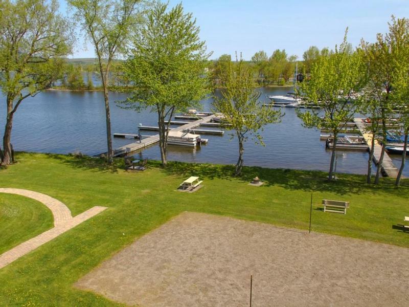 O'Berge Du Village C304 - Bord De L'Eau Magog Eksteriør billede